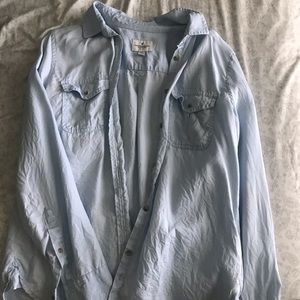American Eagle Button down Chambray